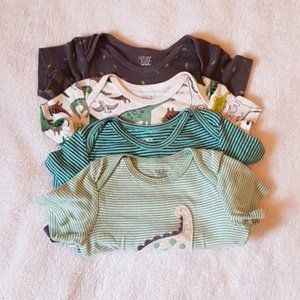 Carters bundle of 4 short sleeve 12m onsies